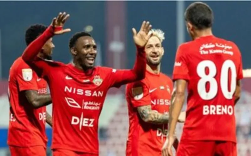 صدارة نارية.. شباب الأهلي يهزم العين ويتوج بطلاً للشتاء في الدوري الإماراتي